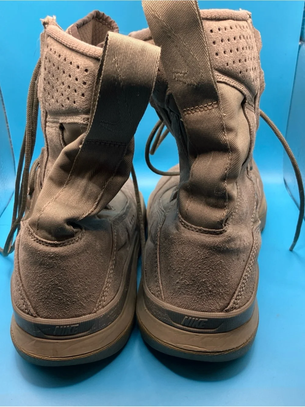 Nike SFB Field 2 8 Leather Mens Tactical Combat Boots Size 7